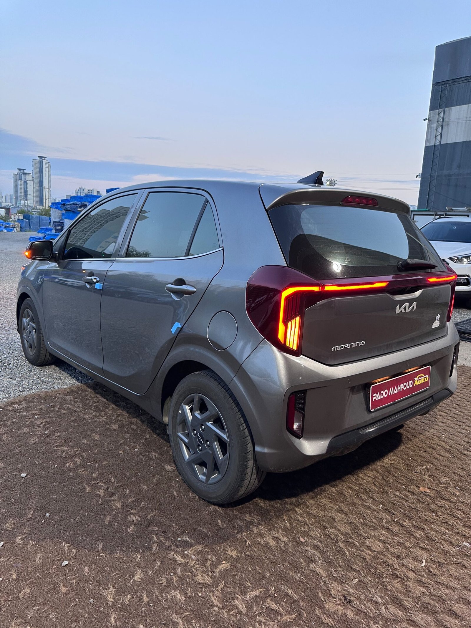 
								kia morning 2024 full									